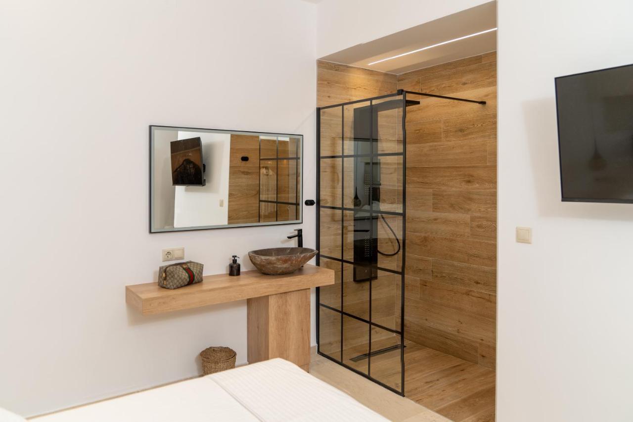 Luxury Suite In Downtown Heraklion  Екстер'єр фото