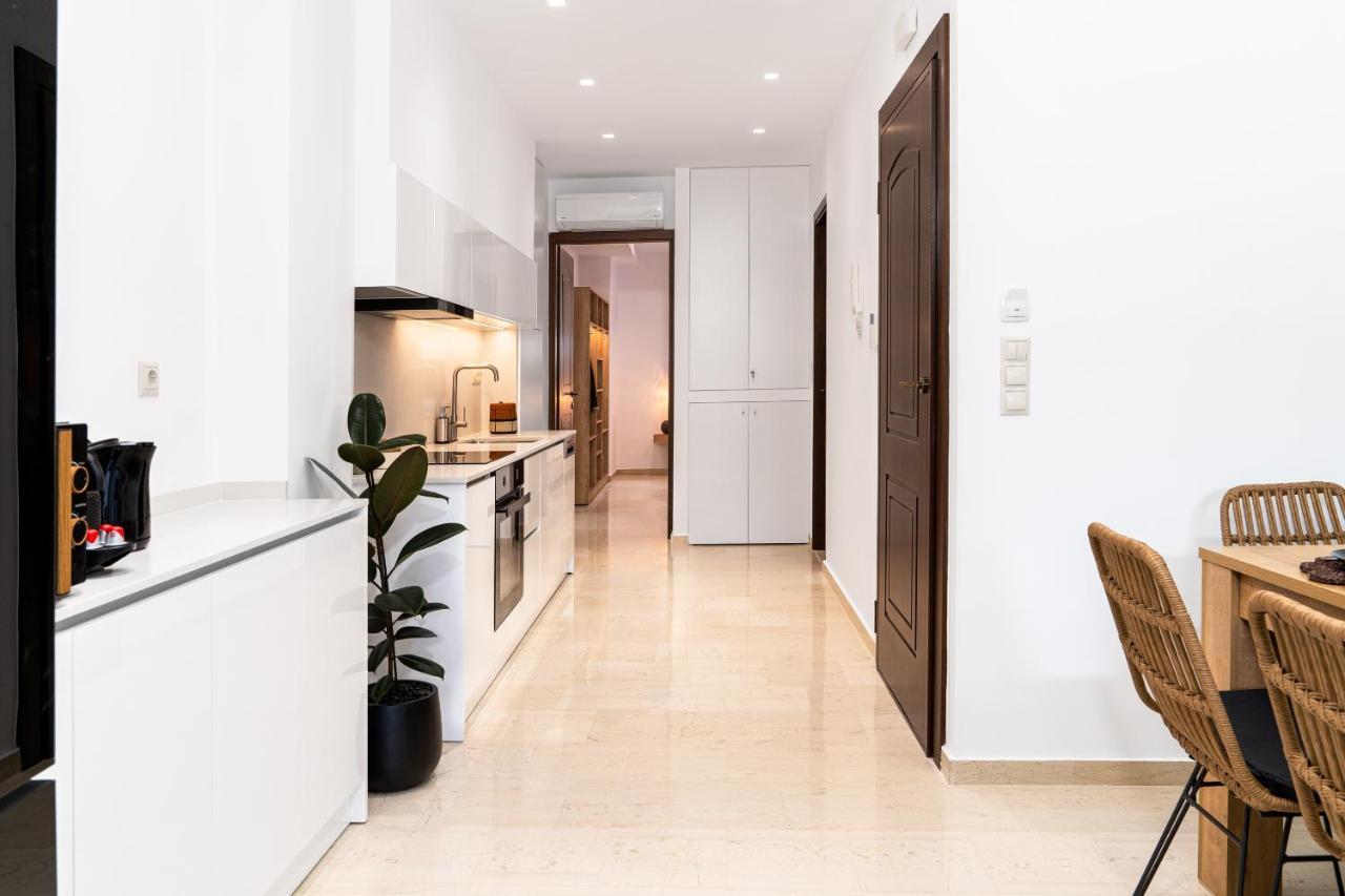 Luxury Suite In Downtown Heraklion  Екстер'єр фото