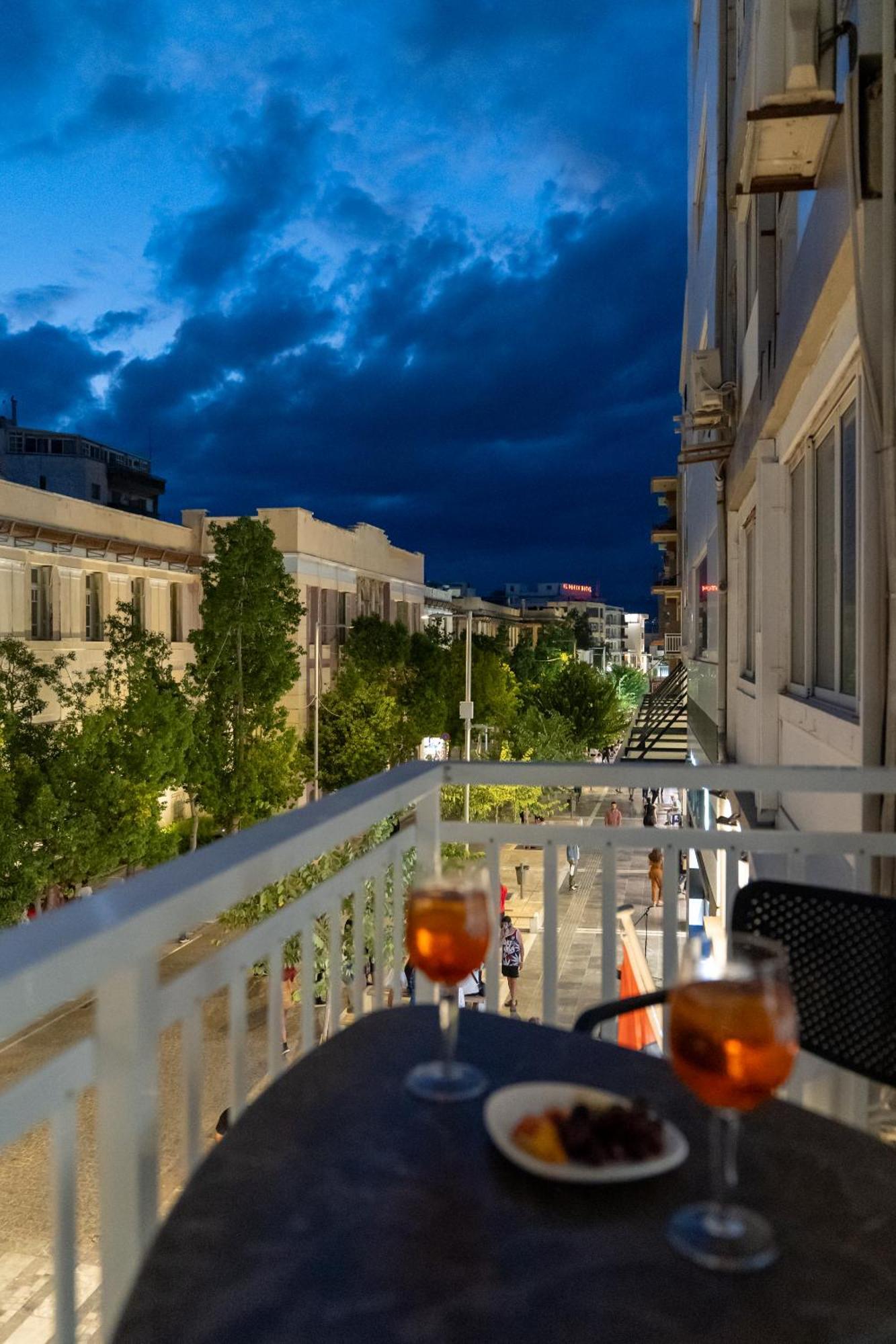 Luxury Suite In Downtown Heraklion  Екстер'єр фото